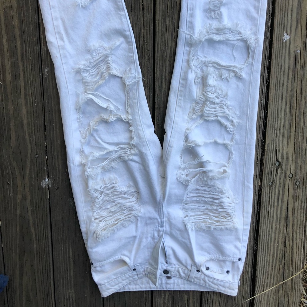White ripped jeans | CARMAR brand